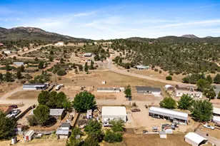 18296 S Frontier Rd, Peeples Valley, AZ 86332 - Photo 36