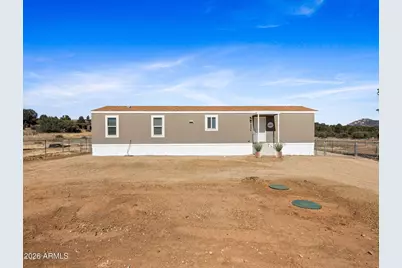 18296 S Frontier Road, Peeples Valley, AZ 86332 - Photo 6