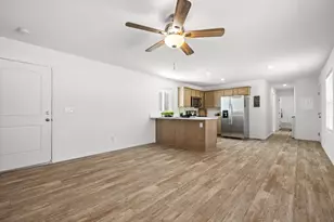18296 S Frontier Rd, Peeples Valley, AZ 86332 - Photo 10