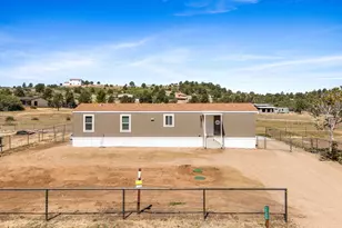 18296 S Frontier Rd, Peeples Valley, AZ 86332 - Photo 1