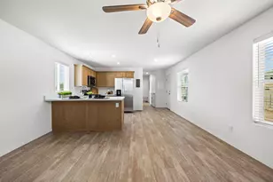 18296 S Frontier Rd, Peeples Valley, AZ 86332 - Photo 8