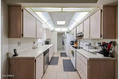 10913 W Manzanita Drive, Sun City, AZ 85373 - Photo 6
