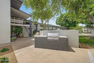 749 E Montebello Ave, Phoenix, AZ 85014 - Photo 16