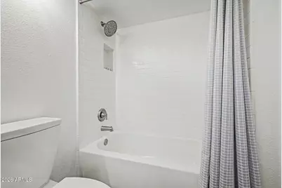 749 E Montebello Avenue #128, Phoenix, AZ 85014 - Photo 12