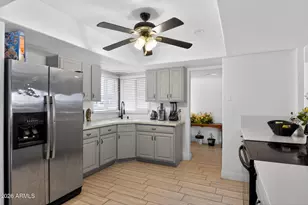 5740 N 42nd Ave, Phoenix, AZ 85019 - Photo 22