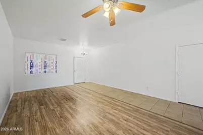 3210 S 64th Avenue, Phoenix, AZ 85043 - Photo 8