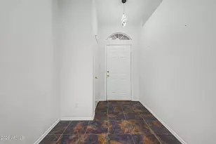 18604 N 30th Pl, Phoenix, AZ 85050 - Photo 4