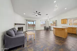 18604 N 30th Pl, Phoenix, AZ 85050 - Photo 4