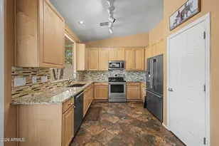17512 W Desert View Ln, Goodyear, AZ 85338 - Photo 10