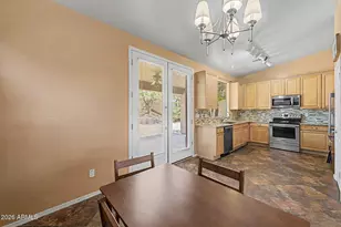 17512 W Desert View Ln, Goodyear, AZ 85338 - Photo 8
