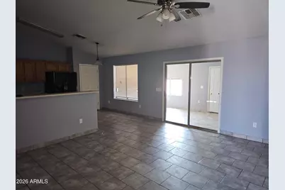 9033 W Oneida Drive, Arizona City, AZ 85123 - Photo 4