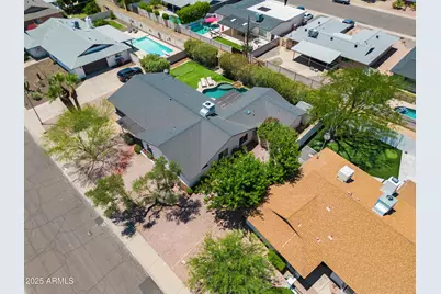 8732 E Sandalwood Drive, Scottsdale, AZ 85250 - Photo 34