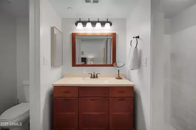 8732 E Sandalwood Drive, Scottsdale, AZ 85250 - Photo 18