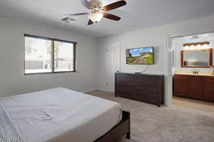 8732 E Sandalwood Dr, Scottsdale, AZ 85250 - Photo 16