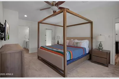 8732 E Sandalwood Drive, Scottsdale, AZ 85250 - Photo 10