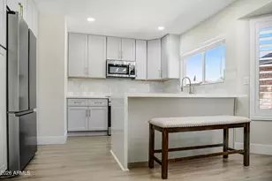 6863 E Kelton Ln, Scottsdale, AZ 85254 - Photo 6