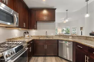 945 E Playa Del Norte Dr, Tempe, AZ 85288 - Photo 6