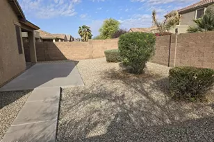 14218 W Calavar Rd, Surprise, AZ 85379 - Photo 24