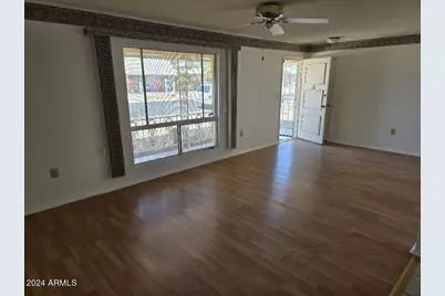 15457 N Ridgeview Road, Sun City, AZ 85351 - Photo 6