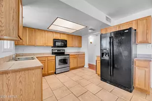 3604 S Cutler Dr, Tempe, AZ 85282 - Photo 12