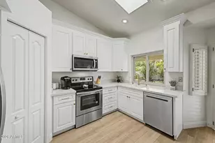2559 E Lockwood St, Mesa, AZ 85213 - Photo 8