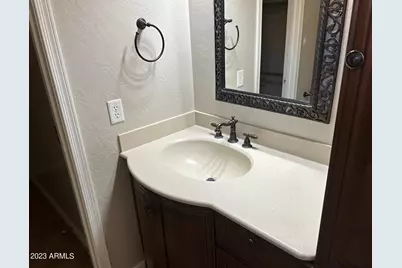1385 E Betsy Lane, Gilbert, AZ 85296 - Photo 12