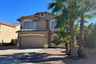 1385 E Betsy Ln, Gilbert, AZ 85296 - Photo 2