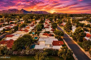 7337 E Echo Ln, Scottsdale, AZ 85258 - Photo 4