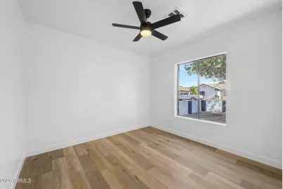 3802 W Sunland Avenue, Phoenix, AZ 85041 - Photo 20