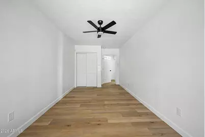 3802 W Sunland Avenue, Phoenix, AZ 85041 - Photo 16