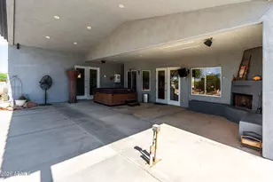 509 W Lavitt Ln, Phoenix, AZ 85086 - Photo 34