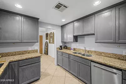 1229 E Mercer Lane, Phoenix, AZ 85020 - Photo 14