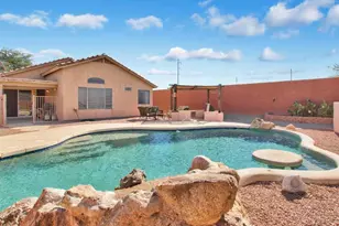 1115 E Pontiac Dr, Phoenix, AZ 85024 - Photo 2