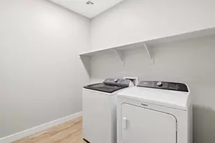 7762 W Hayward Ave, Glendale, AZ 85303 - Photo 20