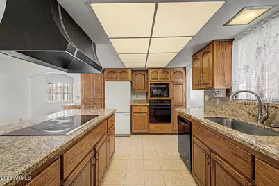 5618 W Belmont Avenue, Glendale, AZ 85301 - Photo 16