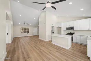18637 N 46th Dr, Glendale, AZ 85308 - Photo 10