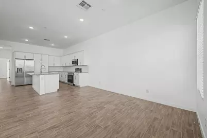 8232 E University Drive #118, Mesa, AZ 85207 - Photo 4