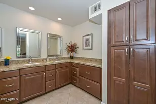 9834 W Kerry Ln, Peoria, AZ 85382 - Photo 10