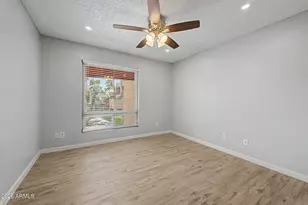 2625 E Indian School Rd, Phoenix, AZ 85016 - Photo 12