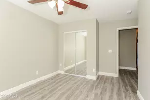7005 S 31st Dr, Phoenix, AZ 85041 - Photo 10