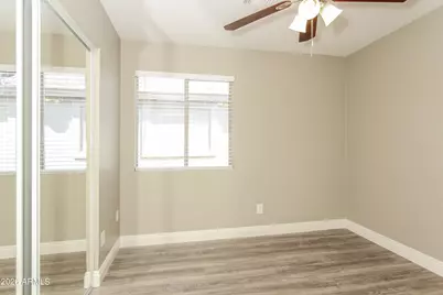 7005 S 31st Drive, Phoenix, AZ 85041 - Photo 8