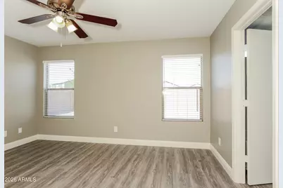 7005 S 31st Drive, Phoenix, AZ 85041 - Photo 12
