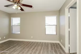 7005 S 31st Dr, Phoenix, AZ 85041 - Photo 12