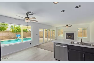 11991 N 69th Avenue, Peoria, AZ 85345 - Photo 12