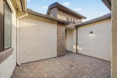 21530 E Russet Road, Queen Creek, AZ 85142 - Photo 14