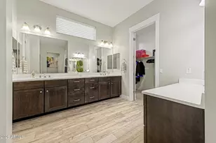 21530 E Russet Rd, Queen Creek, AZ 85142 - Photo 32