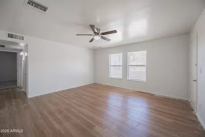 925 W Peoria Avenue #29, Phoenix, AZ 85029 - Photo 6