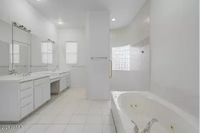 25249 N Ranch Gate Road, Scottsdale, AZ 85255 - Photo 30