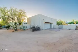 25249 N Ranch Gate Rd, Scottsdale, AZ 85255 - Photo 1