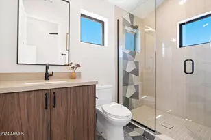 6324 N 10th Dr, Phoenix, AZ 85013 - Photo 22